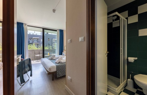 Torbole sul Garda Hotel | Hotel Holiday Sport & Relax