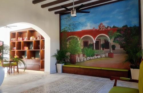 Zona Paseo Montejo Hotel | Hotel Holly