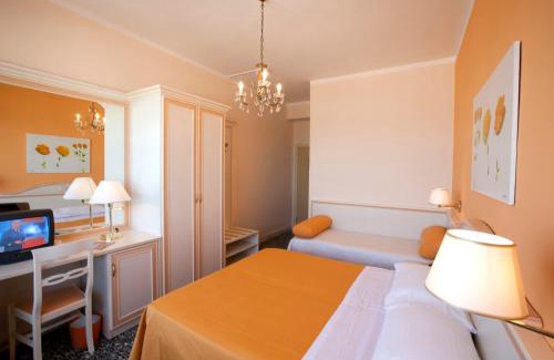Senigallia Hotel | Hotel Hollywood