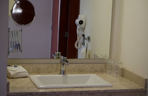 Ignacio Zaragoza Hotel | Hotel Hostal de Cortes
