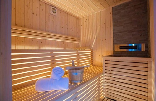 Fraviano Hotel | Hotel ∙ Hotel Milano - INCL. LIFT PASS Double room/addl. bed, shower/wc, BB