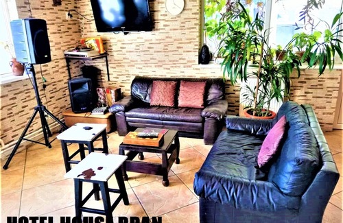 Busteni Hotel | HOTEL HOUSE BRAN 21 (* stars) STR. GARII 2B BUSTENI