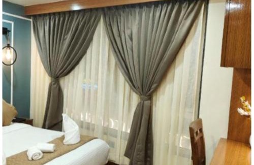 Darjeeling Hotel | Hotel House Home Valley View Room Beside The Gandhi RD