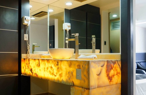 Tlalnepantla de Baz Hotel | Hotel Ibiza Plaza