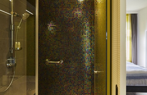 West Berlin Centre Hotel | Hotel Indigo Berlin – Ku’damm by IHG