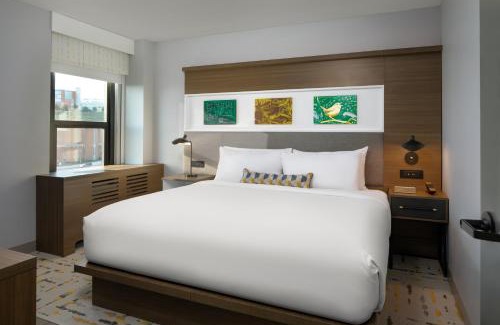 Downtown Chattanooga Hotel | Hotel Indigo Chattanooga - Downtown by IHG
