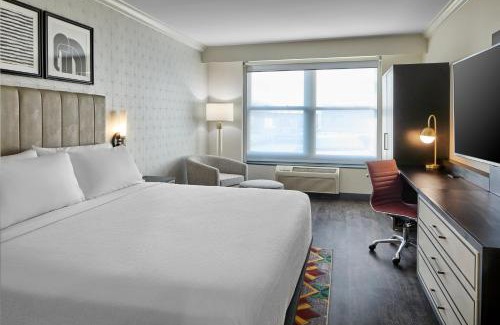 Gateway District Hotel | Hotel Indigo Cleveland Downtown by IHG