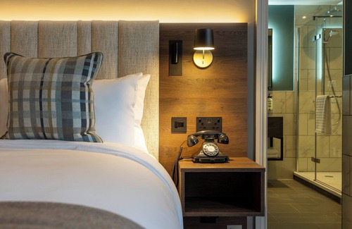 Leeds City Center Hotel | Hotel Indigo Leeds by IHG