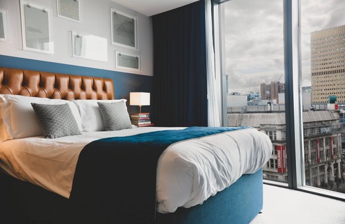 Manchester City Centre Hotel | Hotel Indigo Manchester - Victoria Station by IHG