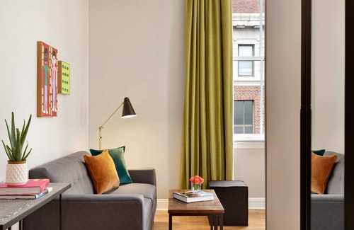 Winston - Salem Hotel | Hotel Indigo Winston-Salem Downtown by IHG