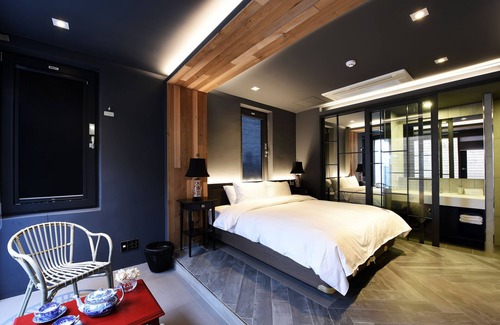 Samjeon-dong Hotel | Hotel Infini