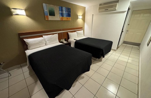 Leon Hotel | Hotel InterForum Express