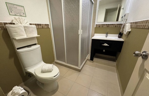 Leon Hotel | Hotel InterForum Express