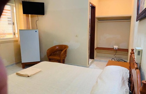 Colonia Centro Hotel | HOTEL ISLA ESMERALDA