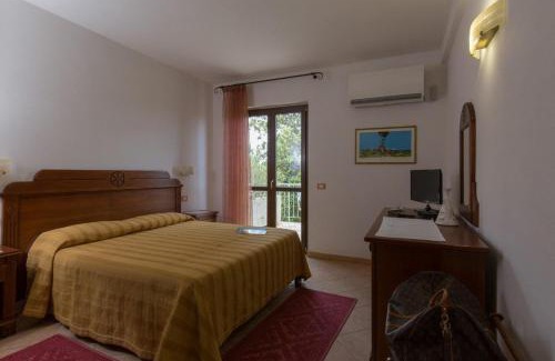 Dorgali Hotel | Hotel Ispinigoli