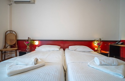 Cove Rogacic House | Hotel Issa - Double Room Sea View 52
