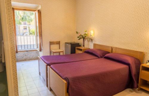 Abbadia San Salvatore Hotel | Hotel Italia Abbadia