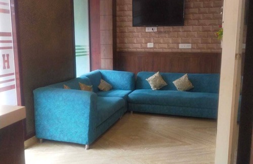 Sigra Hotel | Hotel Janki Inn Varanasi