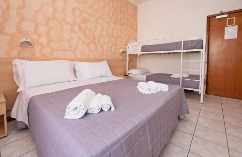 Cagnona Hotel | HOTEL JOLANDA