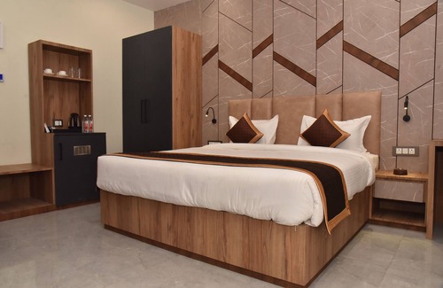 Sitapur Hotel | HOTEL JP INN SITAPUR