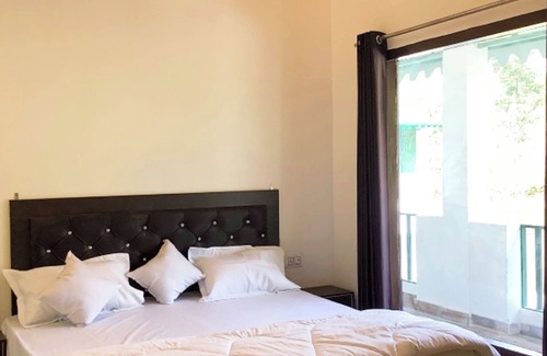 Jakh Hotel | Hotel Jungle Castle Resort Corbett