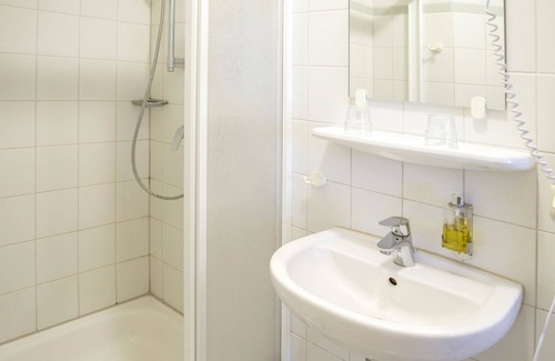 Kiel Hotel | Hotel Königstein Kiel by Tulip Inn