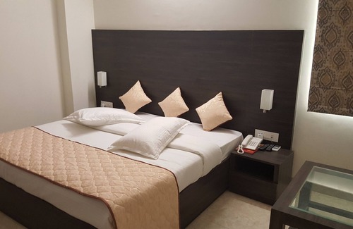 Bawal Hotel | Hotel Kanishk
