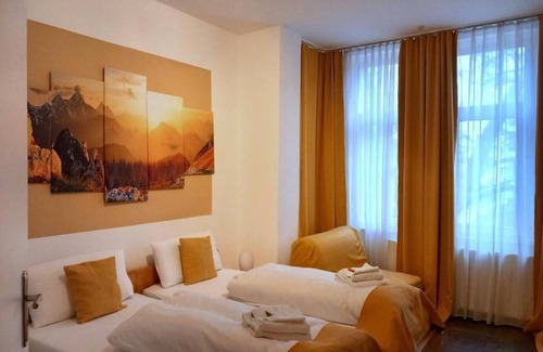 Stadtbezirk 3 Hotel | Hotel Karolinger