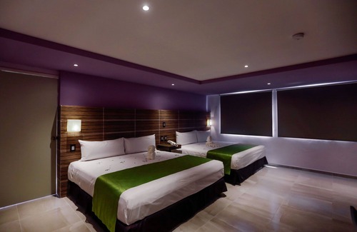 Downtown Cancun Hotel | Hotel Kavia Cancun