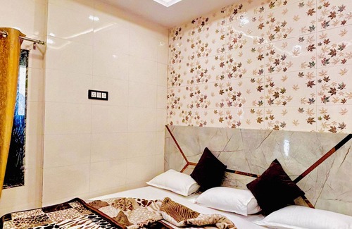 Ajmer Hotel | Hotel Khushhal Manzil