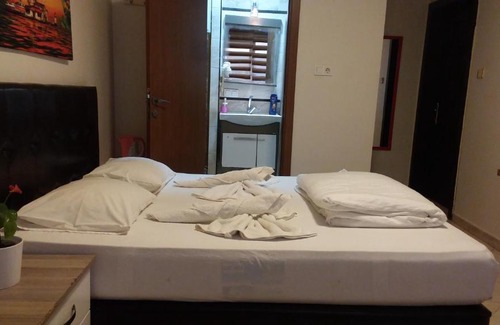 Rasimpasa Hotel | Hotel Kiwi