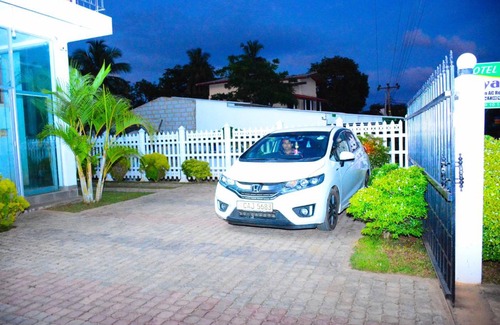 Dambulla Hotel | Hotel Kiyara