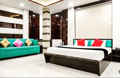Bhopal Hotel | Hotel Komal Palace