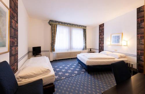 Altstadt-Nord Hotel | Hotel Königshof The Arthouse