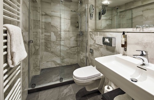 Ludwigsvorstadt-Kliniken Hotel | Hotel Kraft München