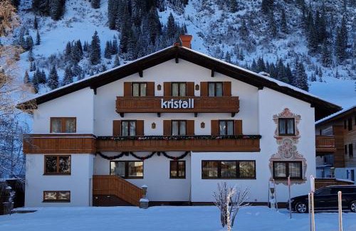 Lech am Arlberg Hotel | Hotel Kristall