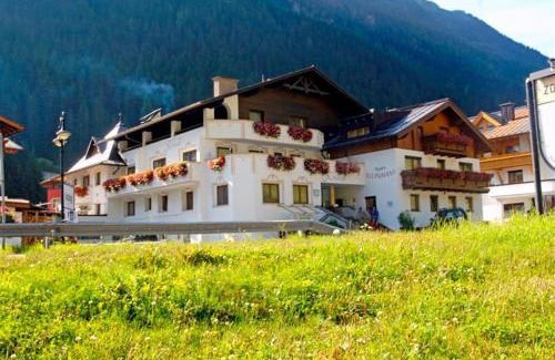 Ischgl Hotel | Hotel Kristall B&B