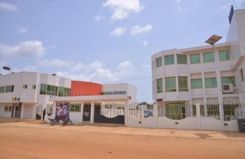 Lome Hotel | HOTEL La BASE228