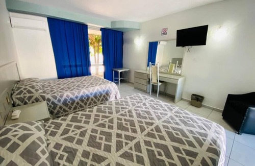 Aguascalientes Hotel | Hotel la Cascada Express