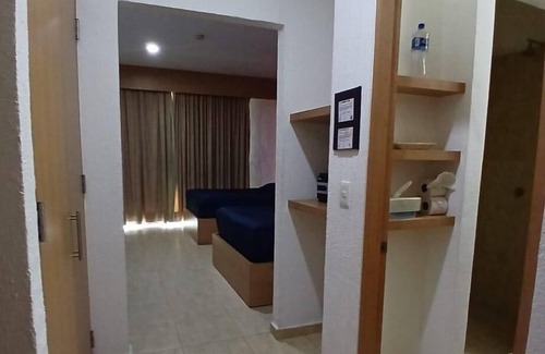 Crucecita Hotel | HOTEL LA ISLA HUATULCO H