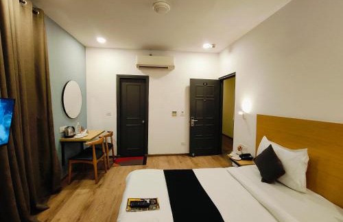 Indira Nagar Hotel | Hotel La Maison