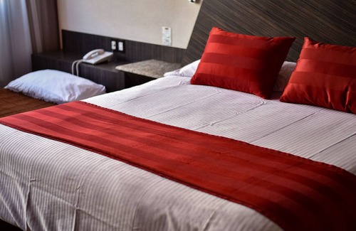 Santa Fe Hotel | Hotel La Moraleja Suites & Villas