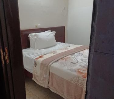 Loubomo Hotel | Hotel la Renaissance