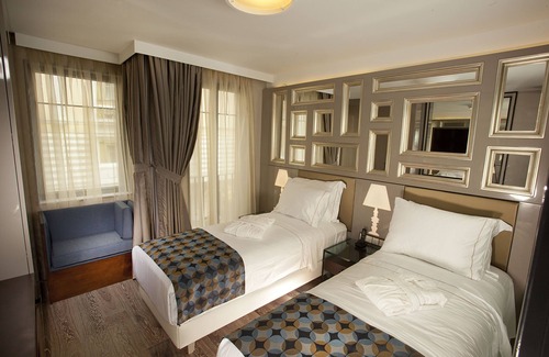 Talimhane Hotel | Hotel La Villa