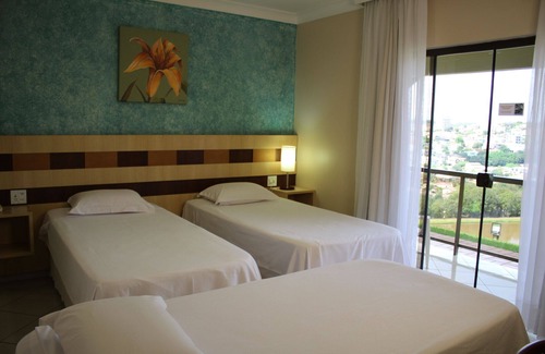 Dois Vizinhos Hotel | Hotel Lago Dourado