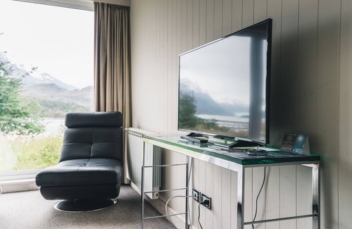Torres Del Paine Hotel | Hotel Lago Grey
