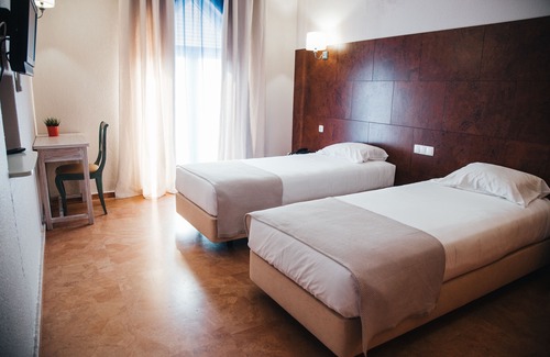 Setubal Hotel | Hotel Laitau
