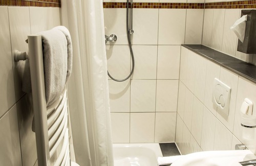 Loevenich Hotel | Hotel Landhaus Gut Keuchhof