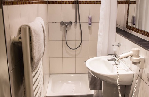 Loevenich Hotel | Hotel Landhaus Gut Keuchhof