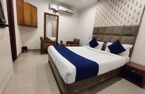 Sector 22 Hotel | Hotel Landmark